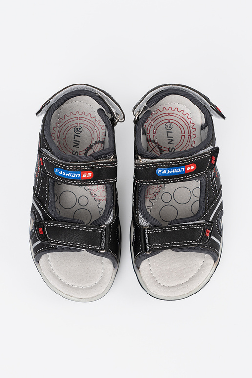 Melnās krāsas zēnu sandales