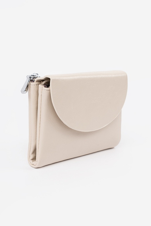 Sarkanas sieviešu maciņš