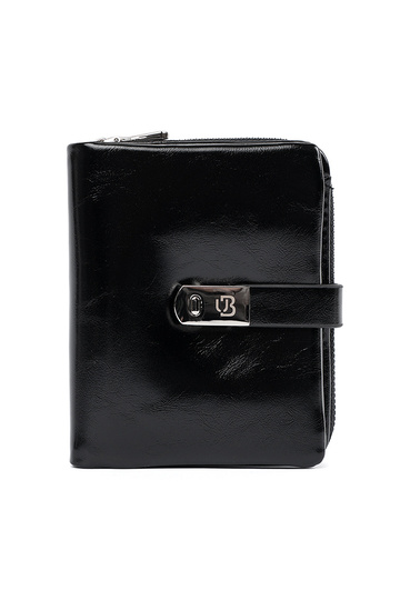 Melnās krāsas eleganta...