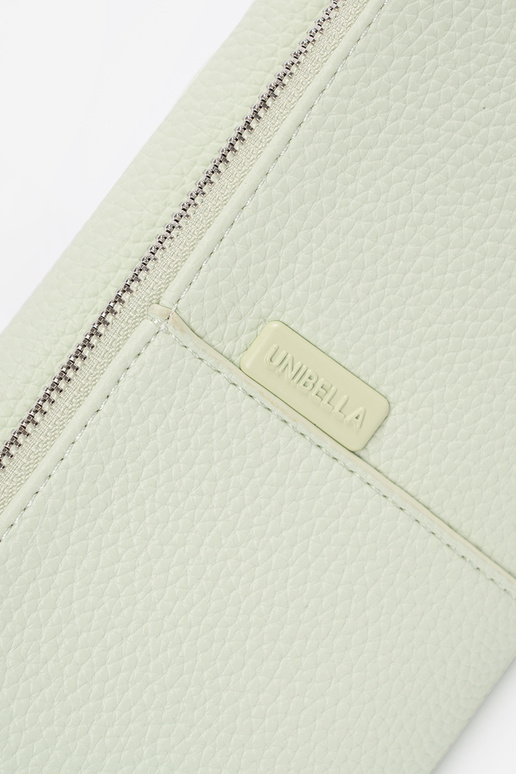 Zaļa sieviešu maciņš Zaļa sieviešu maciņš