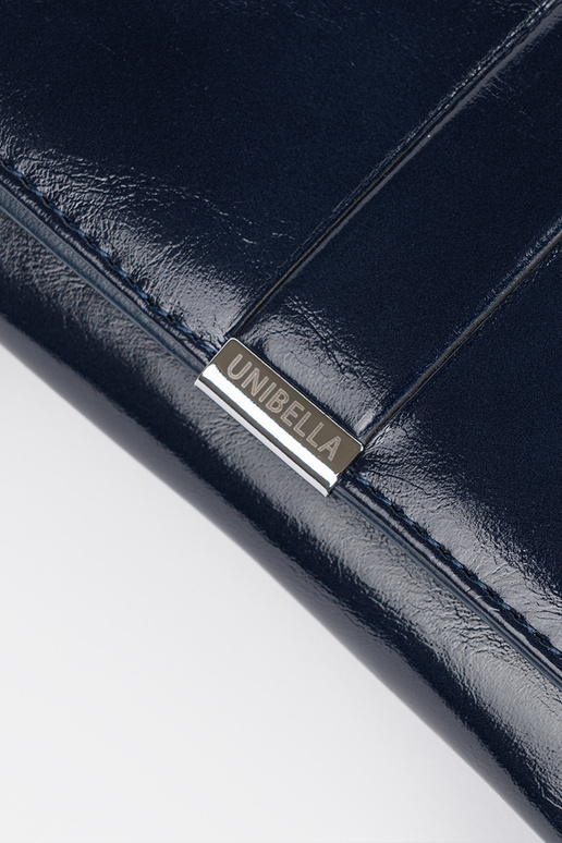 Tumši zila sieviešu maks no mākslīgās...