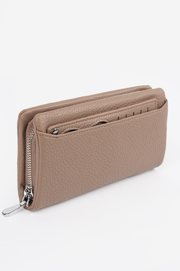 Liels sieviešu maciņš... 2