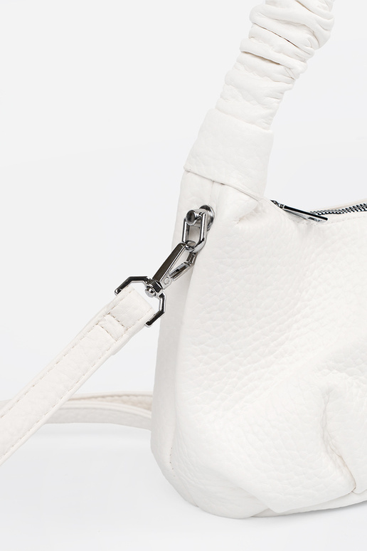 Spilgti smilšu krāsas soma