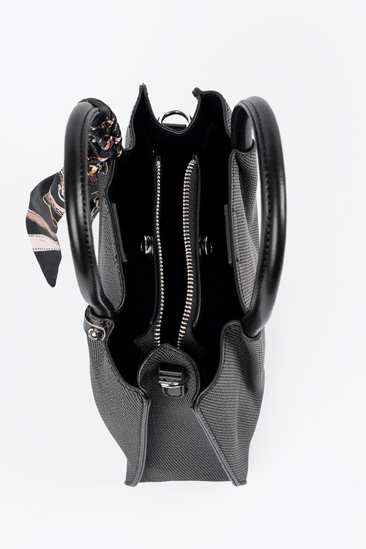 Melna vidēja izmēra rokassoma ar...