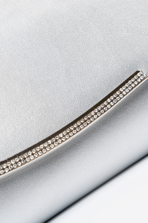 Sudraba krāsas soma ar ķēdi