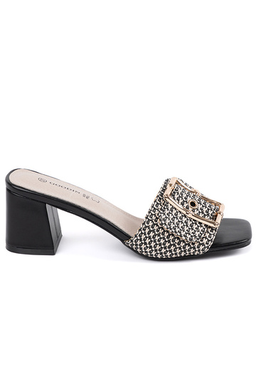 Sieviešu melni-baltie čības...