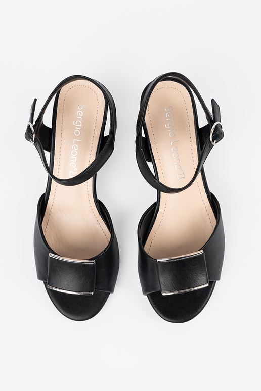 Sieviešu sandales ar papēdi un...