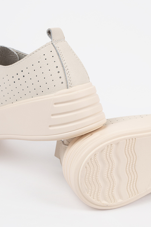 Spilgti zili ādas gaisīgi Sergio... Spilgti zili ādas gaisīgi Sergio...