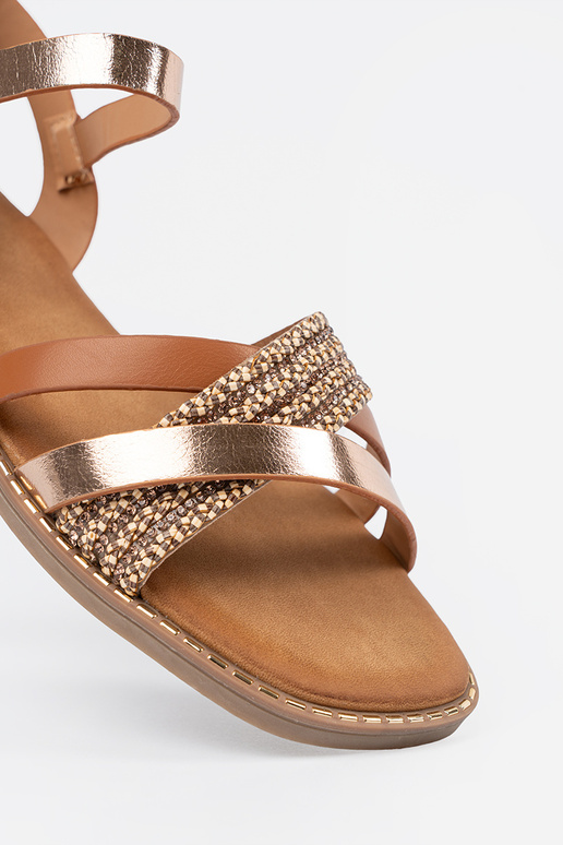 Sieviešu sandales ar papēdi un...