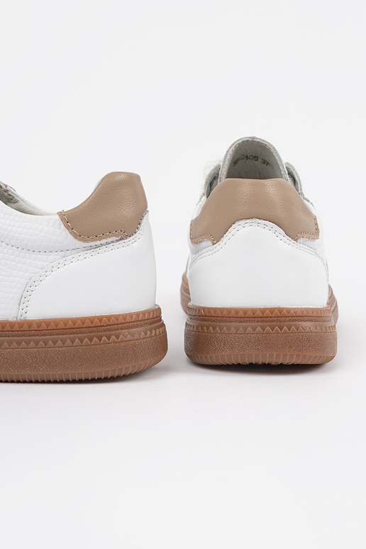 Baltie ādas sieviešu sporta apavi...