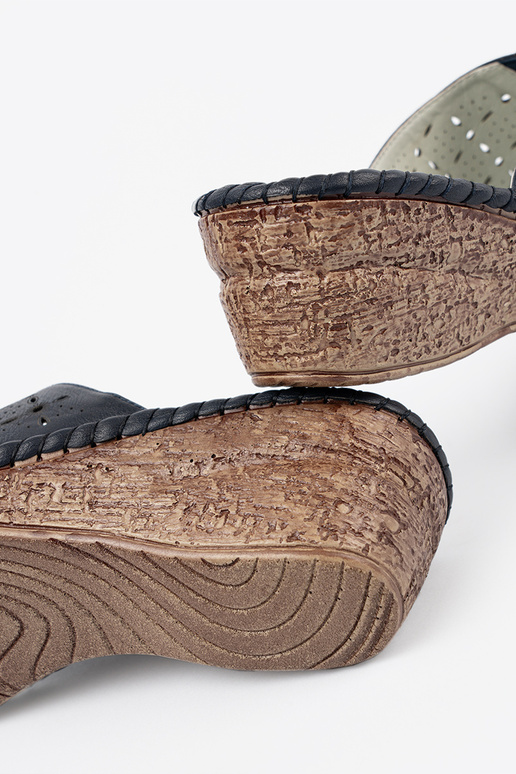 Sieviešu čības uz platformas zilā krāsā