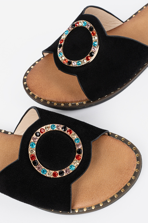 Sieviešu mēteļi ar sprādzēm un...