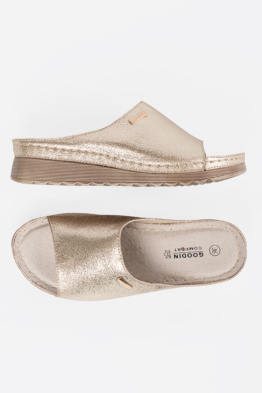 Ziloņkaula krāsu pludmales soma