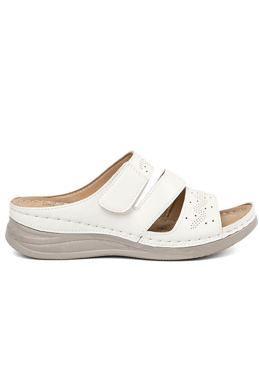 Zemas platformas čības baltā krāsā