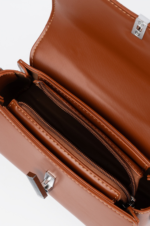 Spilgti smilšu krāsas maza soma