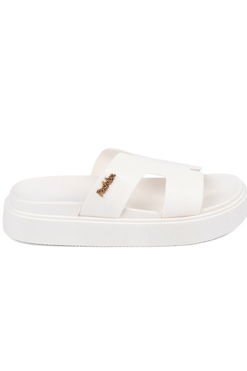 Čības sieviešu balta krāsa...