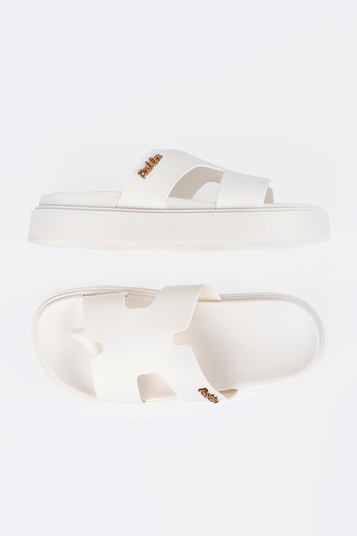 Čības sieviešu balta krāsa ar platformu Čības sieviešu balta krāsa ar platformu