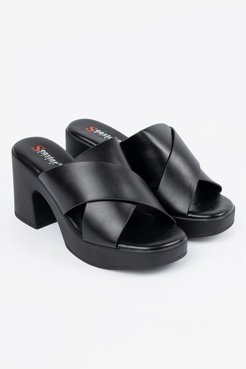 melnas krāsas čības uz papēža 2