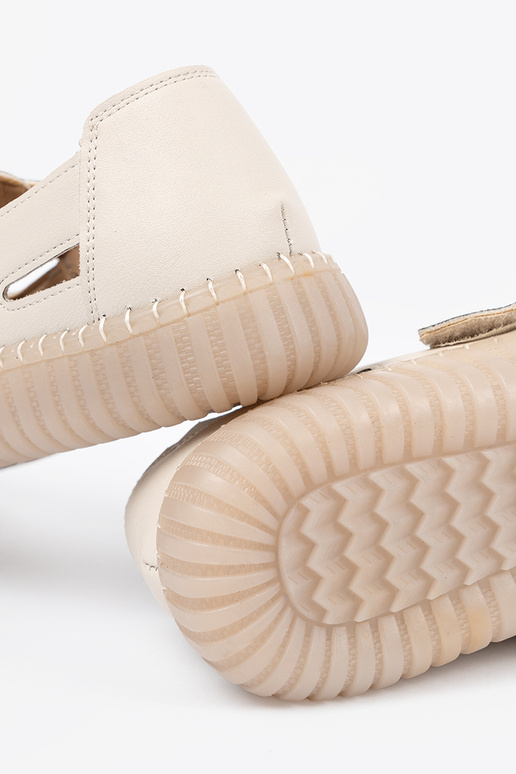 Sieviešu zābaki ažūra Velcro bēšs Sieviešu zābaki ažūra Velcro bēšs