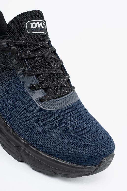 Trekka apavi pelēkā un melnā krāsā DK