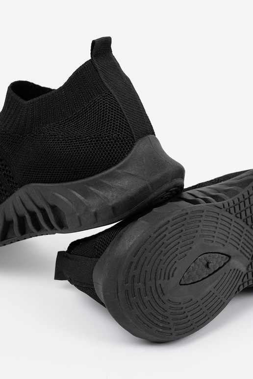 Melnu krāsu sieviešu sporta apavi ar...