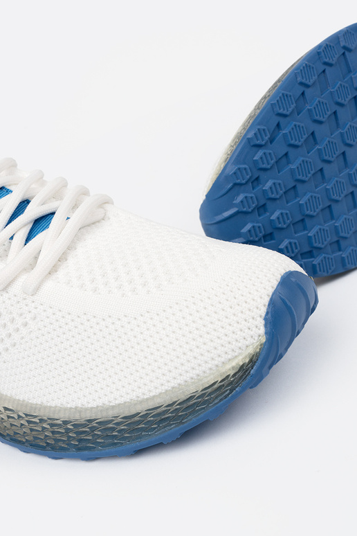 baltas krāsas sieviešu apavi z... baltas krāsas sieviešu apavi z...