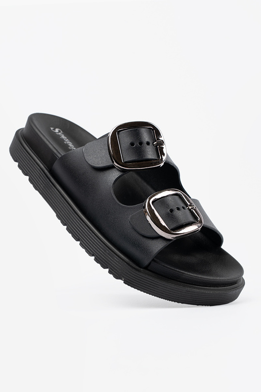 Melnas čības ar sudraba sprādzēm Melnas čības ar sudraba sprādzēm