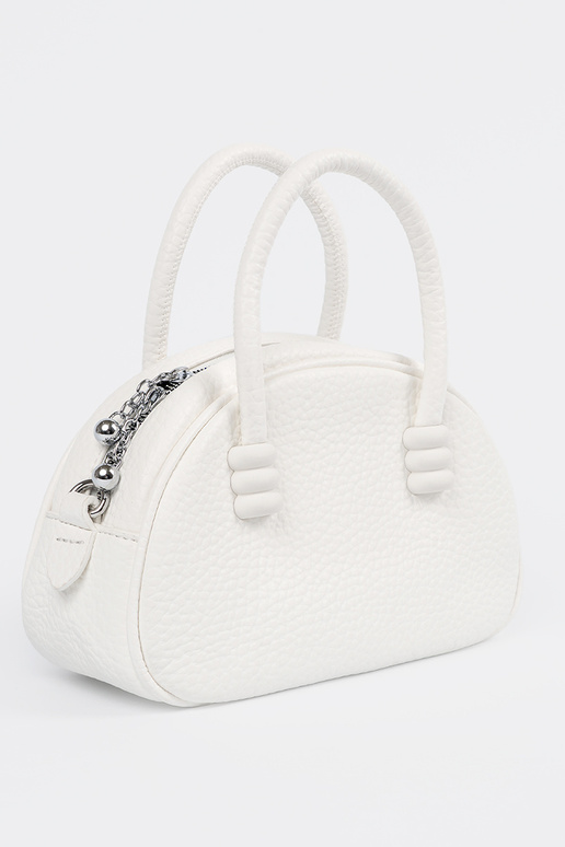 Balts maks ar siksniņām