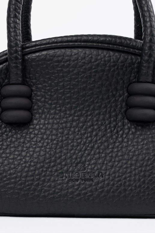 Melnā maks ar siksniņām