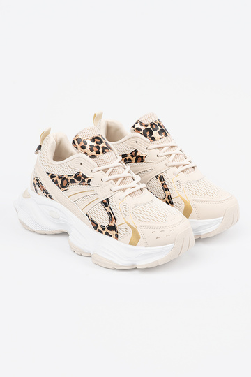 Smilškrāsas sporta stila... 2