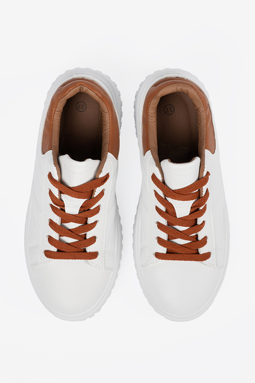 Baltas krāsas sporta stila apavi ar...