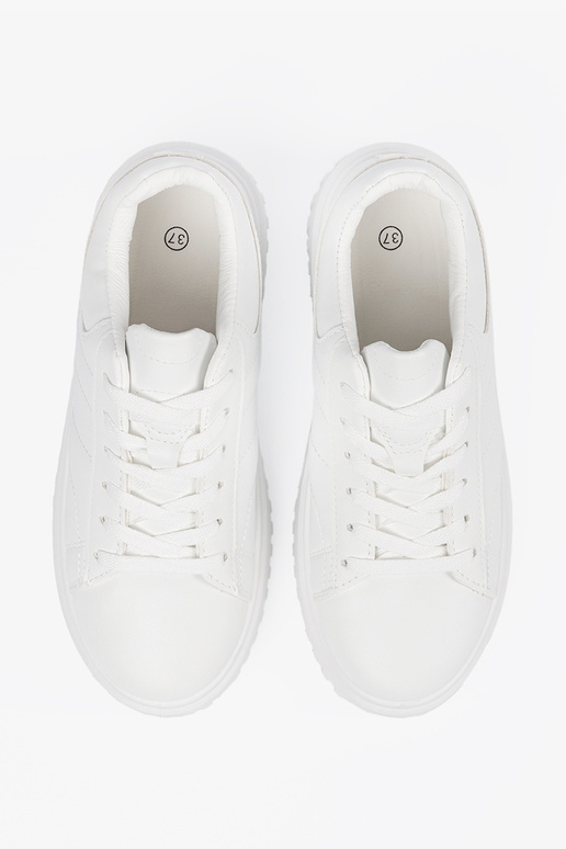 Baltas krāsas sporta stila apavi