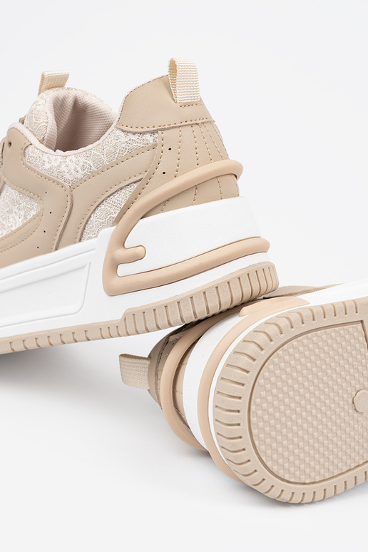 Smilškrāsas sieviešu ikdienas apavi... Smilškrāsas sieviešu ikdienas apavi...