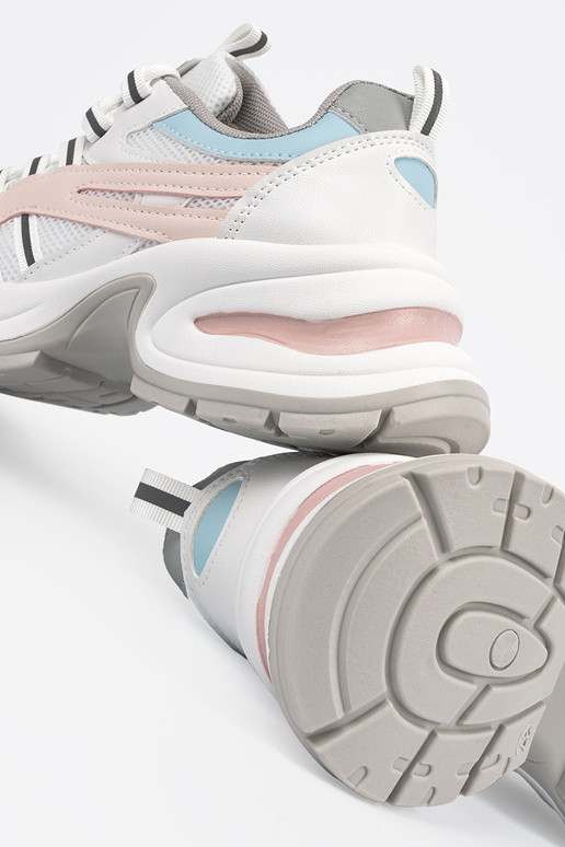 Pasteļkrāsas sieviešu sporta apavi ar... Pasteļkrāsas sieviešu sporta apavi ar...