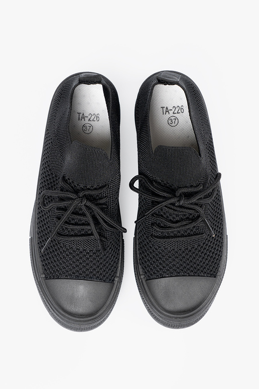 Melni sieviešu apavi