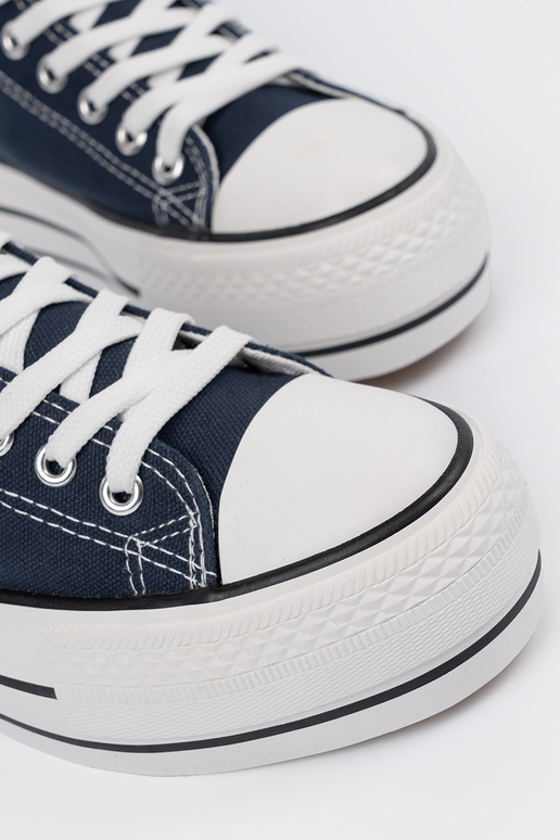 Zilā krāsā sieviešu apavi ar platformu Zilā krāsā sieviešu apavi ar platformu