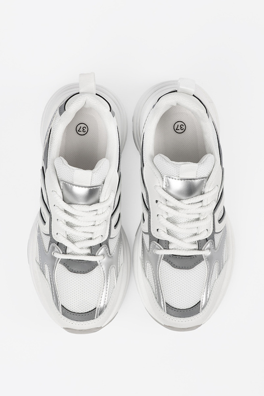 Baltas sieviešu sporta stila kurpes...