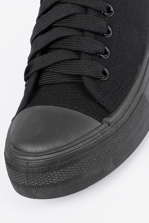 Ērtie melnie apavi ar īsu zābaku