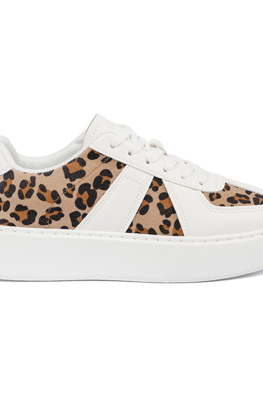 Balti sporta apavi ar leoparda raksta... Balti sporta apavi ar leoparda raksta...