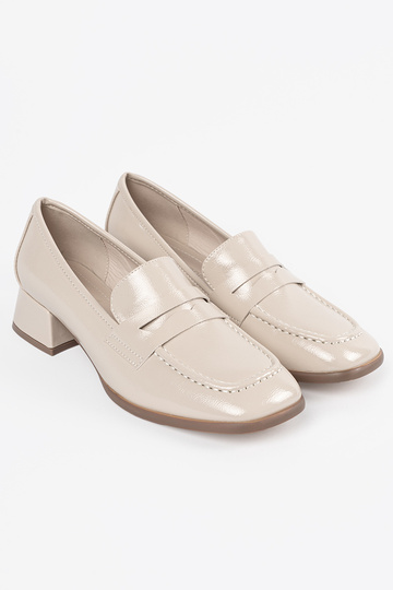 Spilgti smilšu krāsas... 2