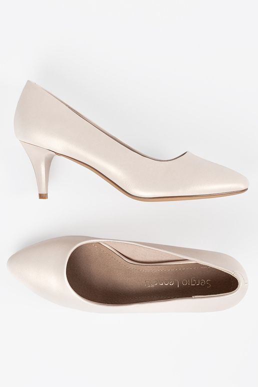 Ziloņkaula krāsas augstpapēžu kurpes,...