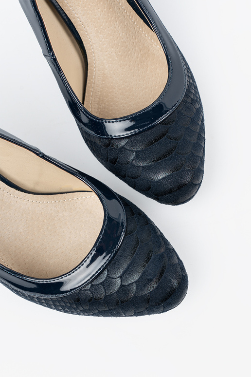 Ērti melni augstpapēžu apavi