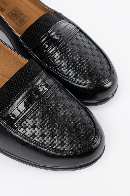 Melnas krāsas klasiskās pusbikses ar...