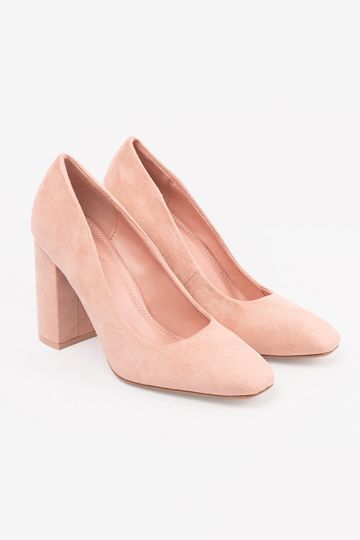 Spilgtas rozā krāsas augstpapēžu apavi