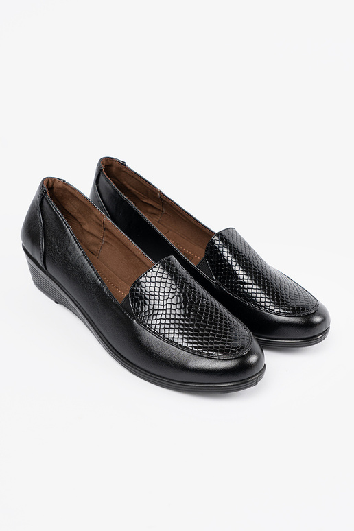 Sieviešu pusbačiai ar ādas tekstūru