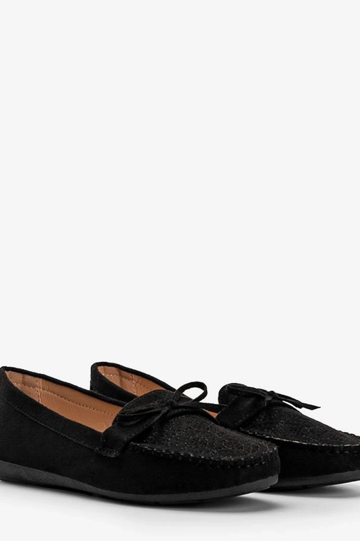 Melnas mokasīnas ar izgriezumu Maura