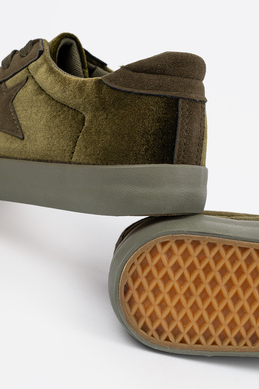 haki krāsas Sieviešu zābaki ar zvaigznīti haki krāsas Sieviešu zābaki ar zvaigznīti