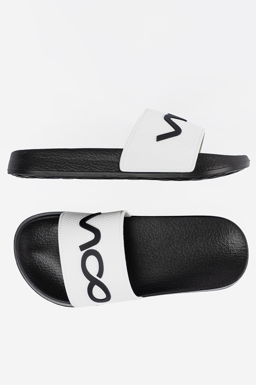 Baltas-Melnas krāsas čības ar uzrakstu