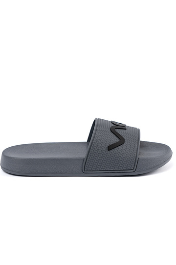 Pelēkas krāsas čības ar uzrakstu 2