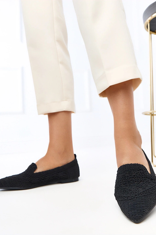 Melni ajour sieviešu balerīnas Gerania